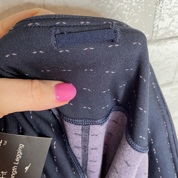 Gap Fit Navy Winterbrush 7/8 Legging *TALL - Picture 11 of 14
